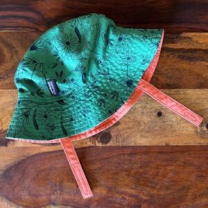 Patagonia baby sun bucket hat (3-6 months)